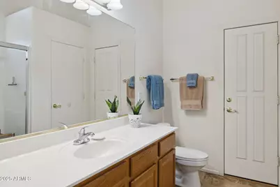 16647 W Taylor Street, Goodyear, AZ 85338 - Photo 17