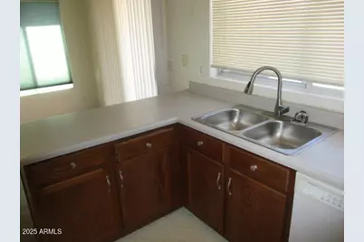 20822 N 1st Lane, Phoenix, AZ 85027 - Photo 9