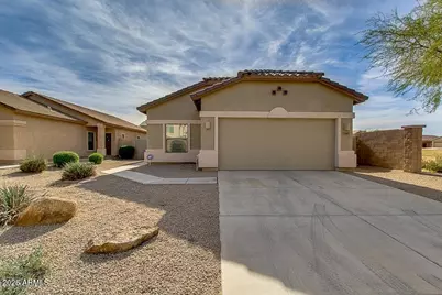 949 W Oak Tree Lane, San Tan Valley, AZ 85143 - Photo 1