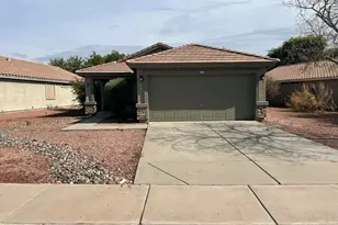 16131 N 165th Ln, Surprise, AZ 85388 - Photo 3