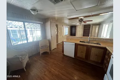 10960 N 67th Avenue #11, Glendale, AZ 85304 - Photo 9