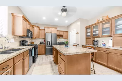 5809 E Leland Street, Mesa, AZ 85215 - Photo 5