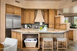 10626 E Palo Brea Dr, Scottsdale, AZ 85262 - Photo 15