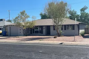 12611 N 25th Ave, Phoenix, AZ 85029 - Photo 1