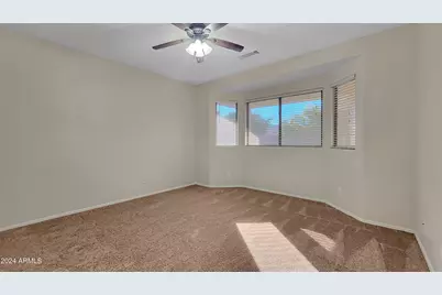 18460 N 170th Lane, Surprise, AZ 85374 - Photo 15