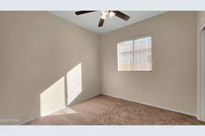 18460 N 170th Lane, Surprise, AZ 85374 - Photo 11