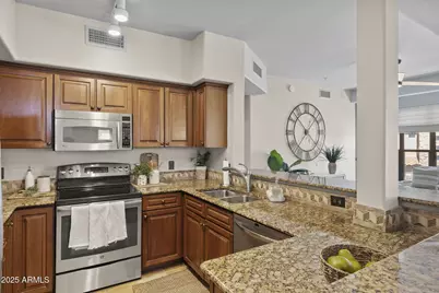 20660 N 40th Street #2016, Phoenix, AZ 85050 - Photo 11