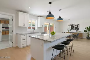 6731 E Moreland St, Scottsdale, AZ 85257 - Photo 5