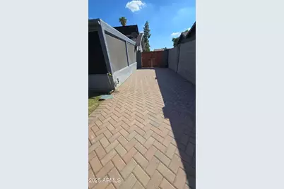 2344 W Marconi Avenue, Phoenix, AZ 85023 - Photo 15