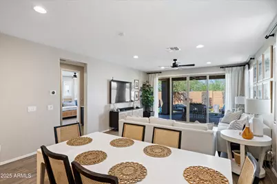 618 E Piedmont Road, Phoenix, AZ 85042 - Photo 17