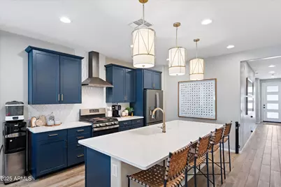 618 E Piedmont Road, Phoenix, AZ 85042 - Photo 13