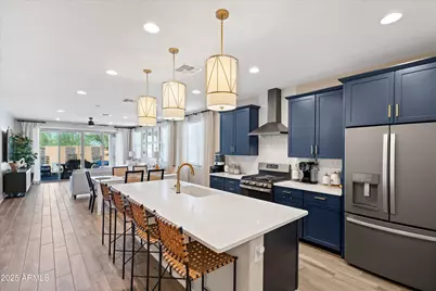 618 E Piedmont Road, Phoenix, AZ 85042 - Photo 9