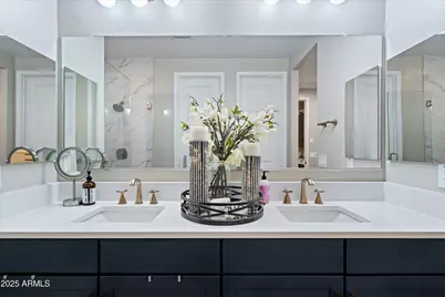 618 E Piedmont Road, Phoenix, AZ 85042 - Photo 31