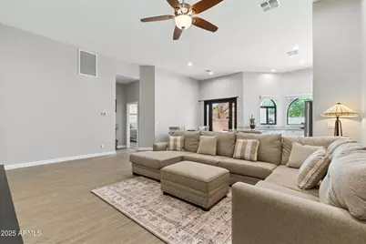 8785 E Greenview Drive, Gold Canyon, AZ 85118 - Photo 9