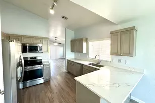 14084 W Cornerstone Trail, Surprise, AZ 85374 - Photo 5