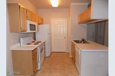 5401 E Van Buren Street #1027, Phoenix, AZ 85008 - Photo 7