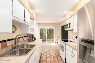 6022 N 10th Way, Phoenix, AZ 85014 - Photo 7