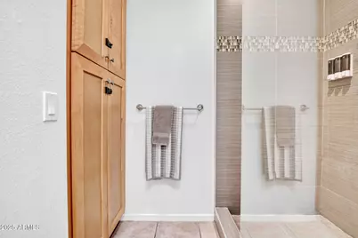 3252 E Maldonado Drive, Phoenix, AZ 85042 - Photo 17