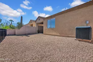 3252 E Maldonado Dr, Phoenix, AZ 85042 - Photo 27