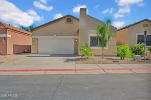 3252 E Maldonado Dr, Phoenix, AZ 85042 - Photo 3