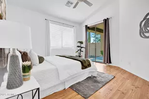 3252 E Maldonado Dr, Phoenix, AZ 85042 - Photo 15