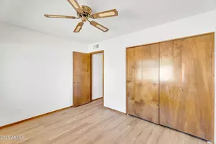 1310 E Redmon Dr, Tempe, AZ 85283 - Photo 27