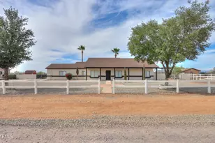 10692 E American Pride Dr, San Tan Valley, AZ 85143 - Photo 1