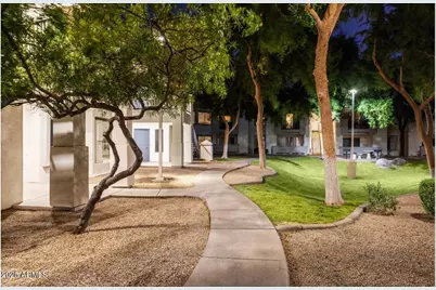 1250 W Grove Parkway #1, Tempe, AZ 85283 - Photo 11