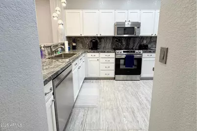 10268 W Potter Drive, Peoria, AZ 85382 - Photo 7