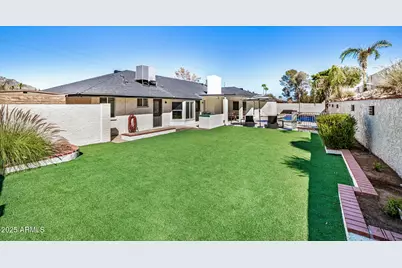 2201 E Shea Boulevard, Phoenix, AZ 85028 - Photo 23