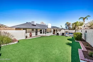 2201 E Shea Blvd, Phoenix, AZ 85028 - Photo 23