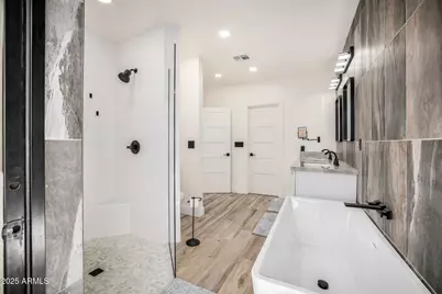 2201 E Shea Boulevard, Phoenix, AZ 85028 - Photo 13