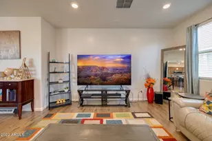 3410 W T Ryan Ln, Phoenix, AZ 85041 - Photo 9