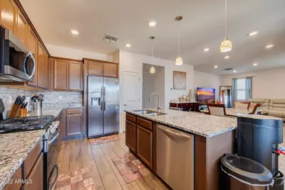 3410 W T Ryan Lane, Phoenix, AZ 85041 - Photo 15