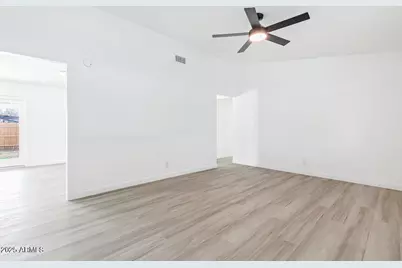 2207 E Aspen Avenue, Mesa, AZ 85204 - Photo 13