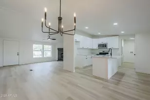 18119 W Peak View Rd, Surprise, AZ 85387 - Photo 11