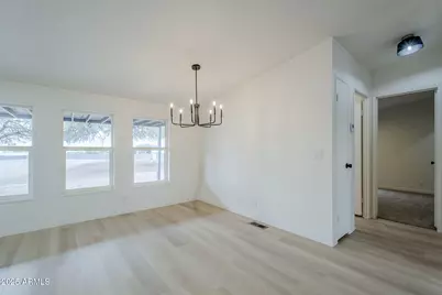 18119 W Peakview Road, Surprise, AZ 85387 - Photo 9