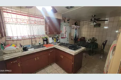 4315 W Osborn Road, Phoenix, AZ 85031 - Photo 11
