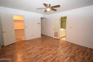 3926 E Laurel Ln, Phoenix, AZ 85028 - Photo 19