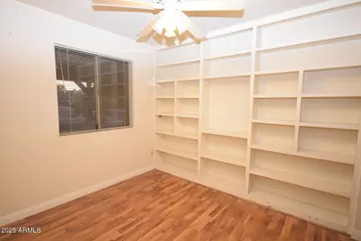 3926 E Laurel Lane, Phoenix, AZ 85028 - Photo 13