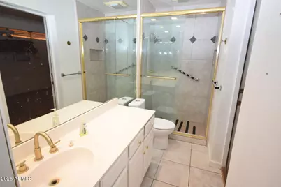 3926 E Laurel Lane, Phoenix, AZ 85028 - Photo 7