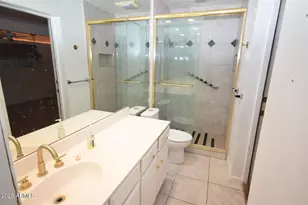 3926 E Laurel Ln, Phoenix, AZ 85028 - Photo 7