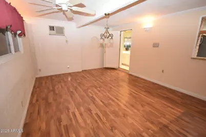 3926 E Laurel Lane, Phoenix, AZ 85028 - Photo 5
