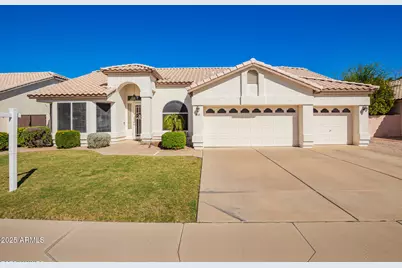 852 W Rawhide Avenue, Gilbert, AZ 85233 - Photo 1