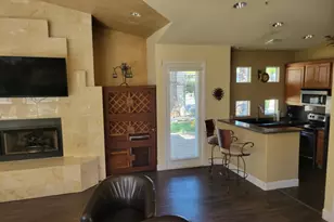 11375 E Sahuaro Dr, Scottsdale, AZ 85259 - Photo 15