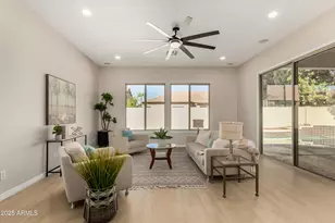 776 W Carob Way, Chandler, AZ 85248 - Photo 9