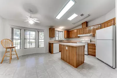 17200 W Bell Road #2360, Surprise, AZ 85374 - Photo 7