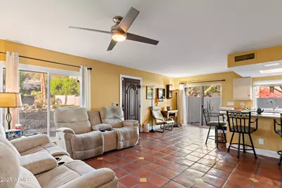 1803 E Frier Drive #3, Phoenix, AZ 85020 - Photo 5