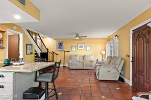 1803 E Frier Dr, Phoenix, AZ 85020 - Photo 7