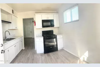 10014 N 18th Avenue, Phoenix, AZ 85021 - Photo 7